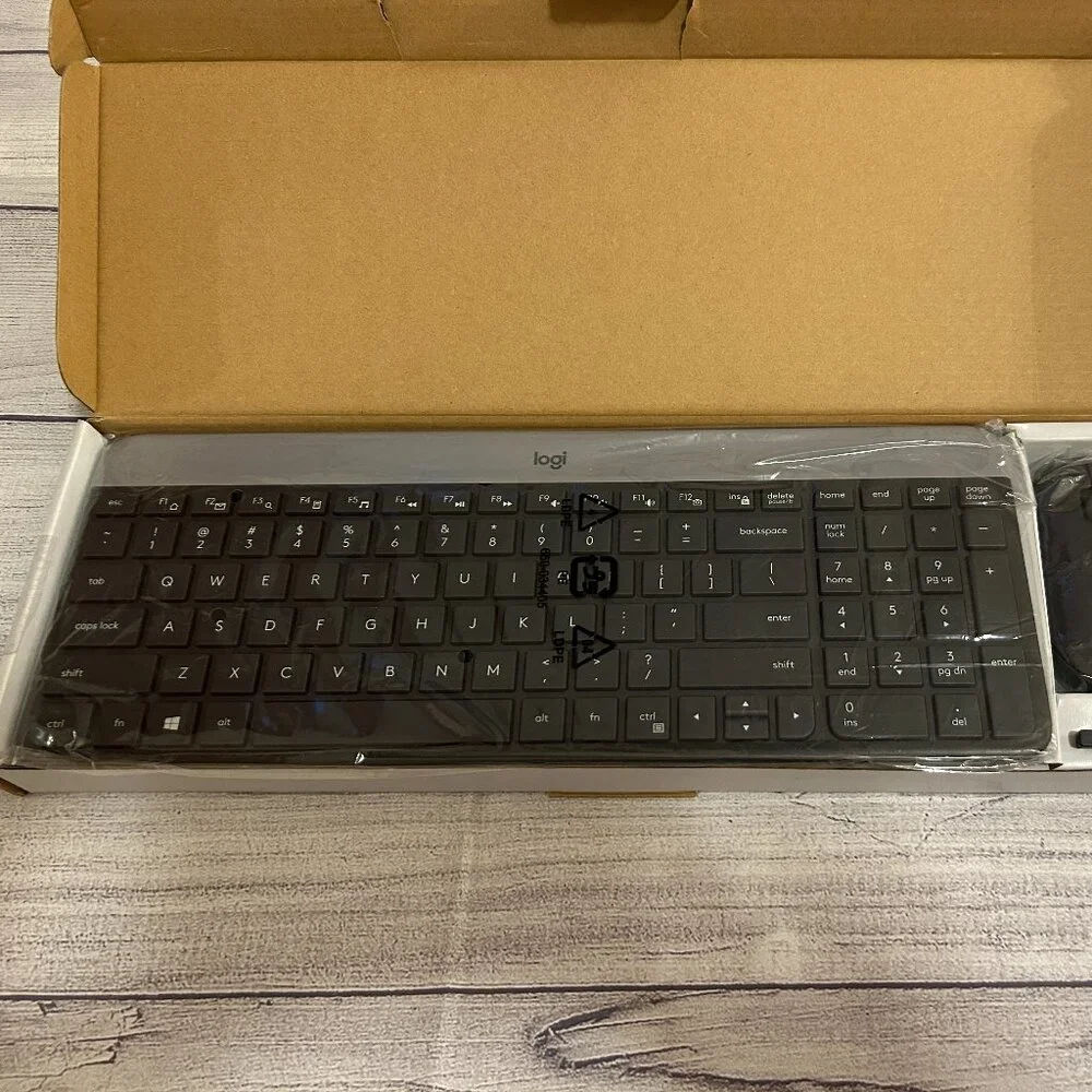 Logitech MK470 Slim Wireless Keyboard and Mouse Combo